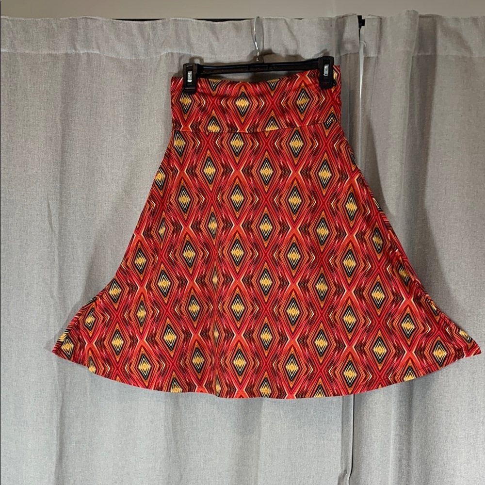 LuLaRoe Red and Gold A-Line Knee-Length Skirt